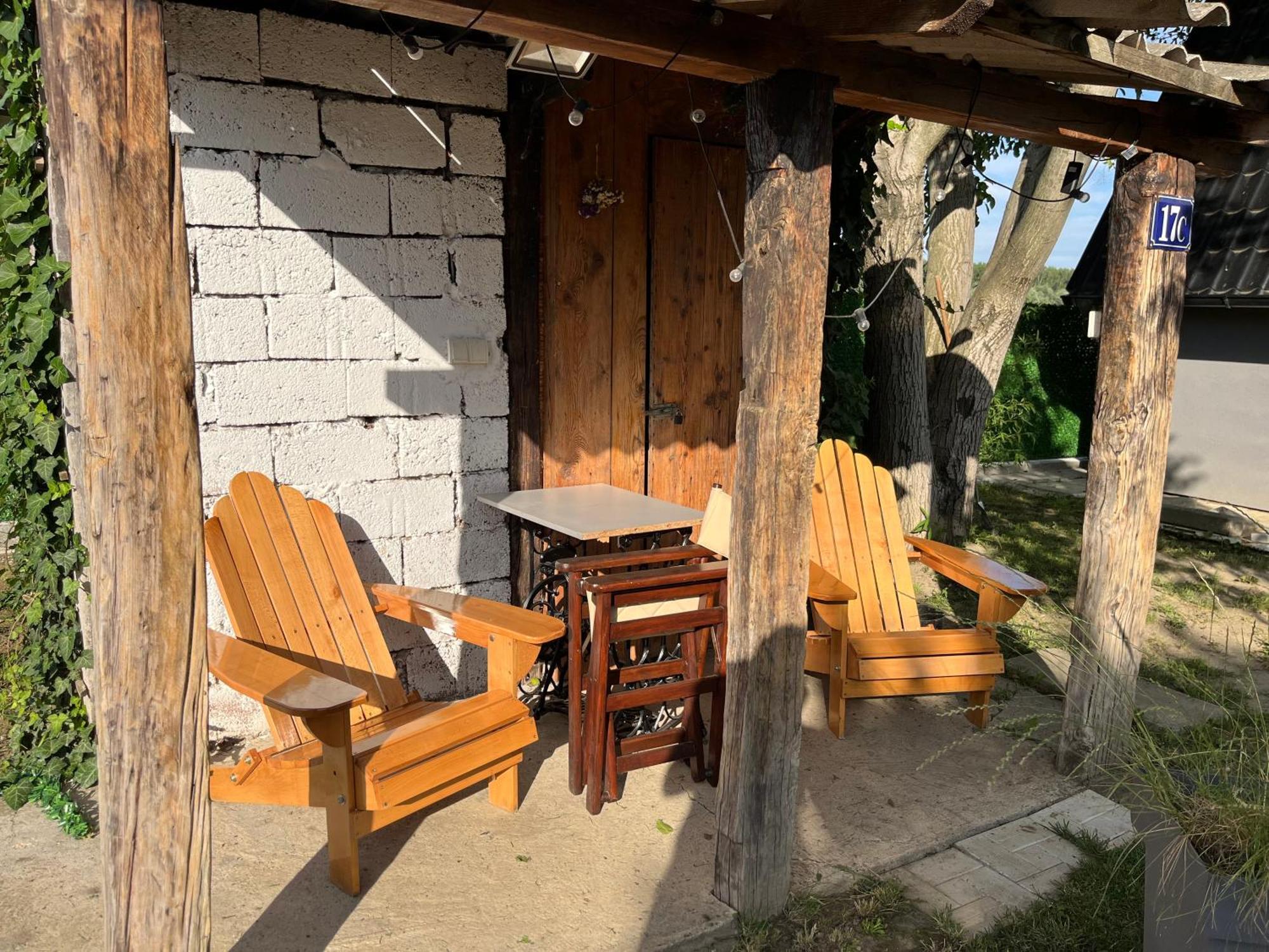Petrovaradin Chalet 诺威萨 外观 照片